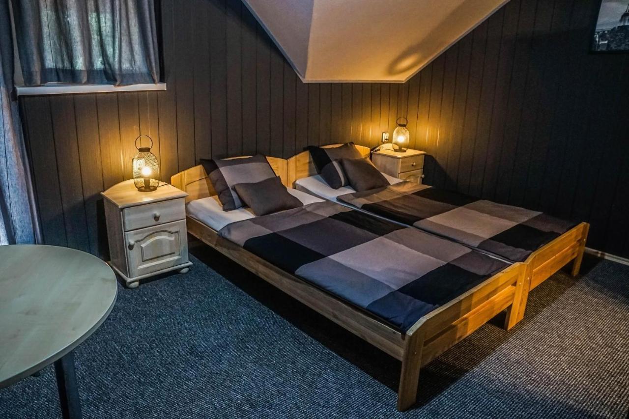 Apartamento Anna Vendeghaz Eger Exterior foto
